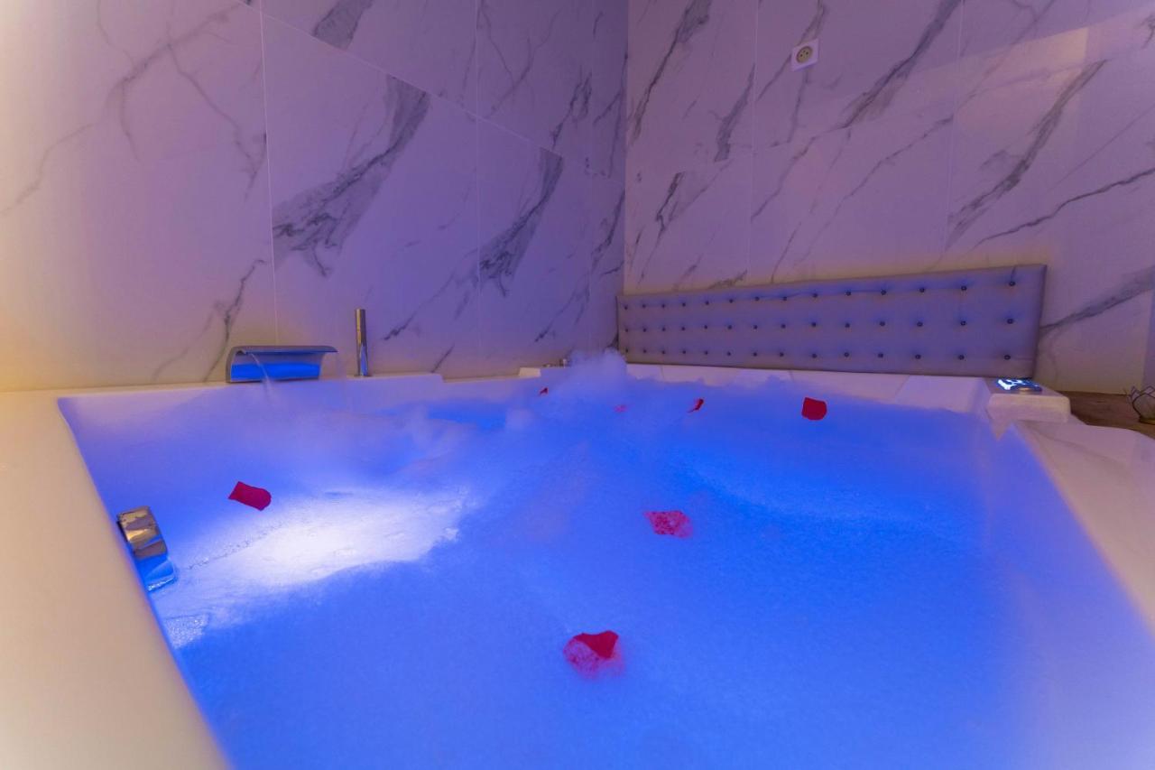 Immersion Love Loft Balneo Jaccouzy Centre * Nice