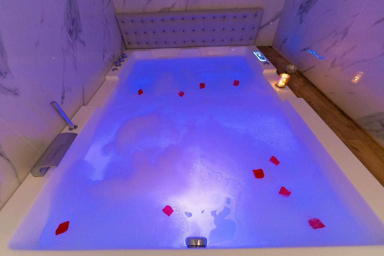 Immersion Love Loft Balneo Jaccouzy Centre Lejlighed *